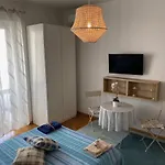 Bella Ariston 公寓 *